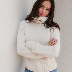 $50 OFF SALE NWT Jenni Kayne Classic Turtleneck in Bone
